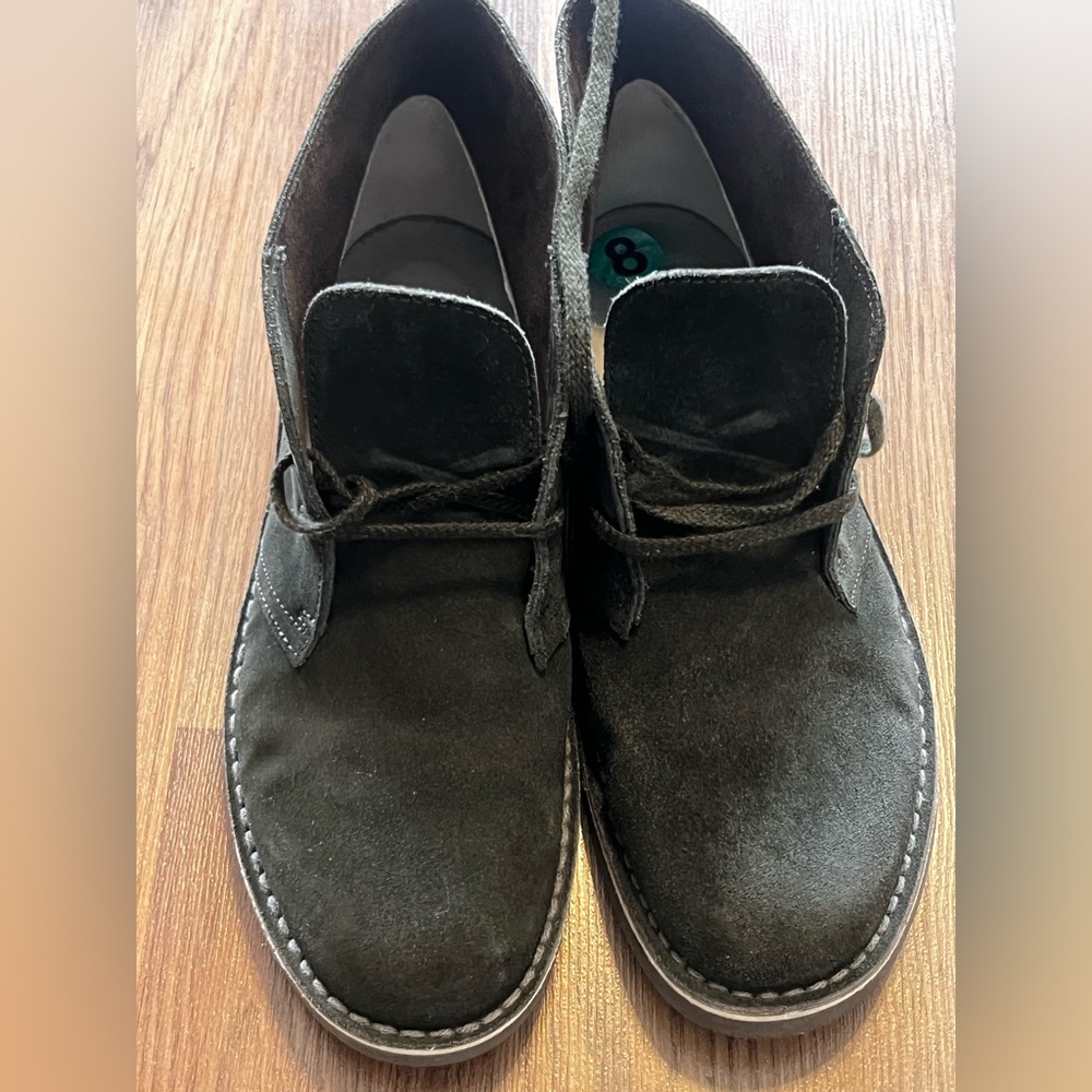 Olive Green Suede Dessert Clarks